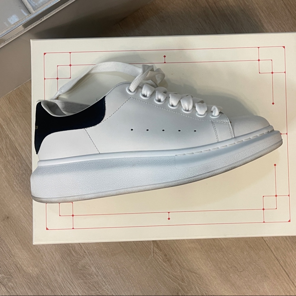 Alexander McQueen Sneakers